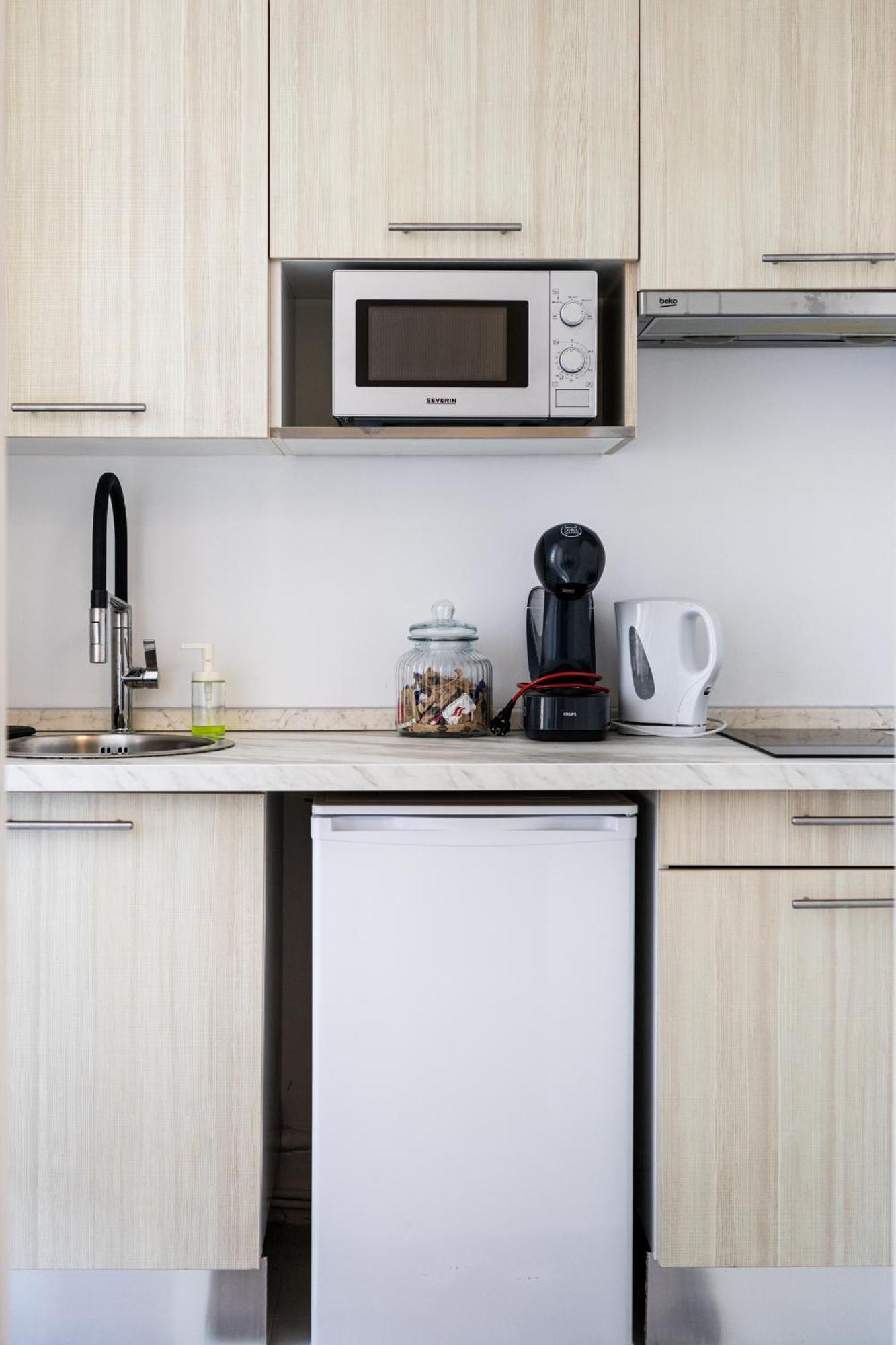 Stylish Modern Near Train Station Appartement *